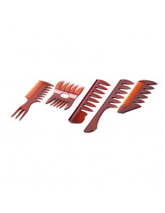 Set of combs wide teeth 5 pcs.