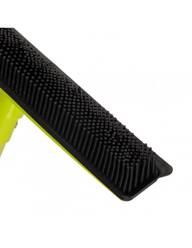 Rubber barber's broom with a telescopic handle