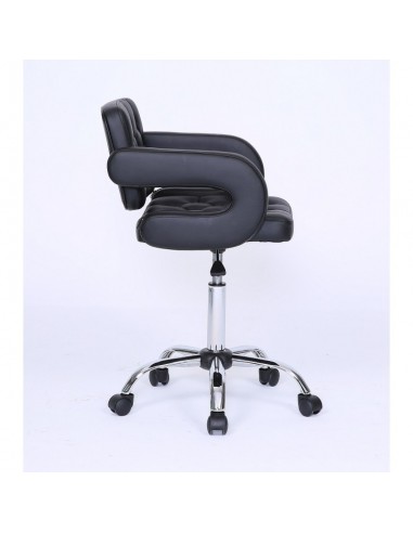 Bella furniture Black chair with wheels. Stylish Black Chairs on wheels bella furniture
