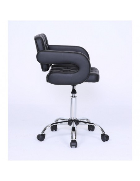 Bella furniture Black chair with wheels. Stylish Black Chairs on wheels bella furniture