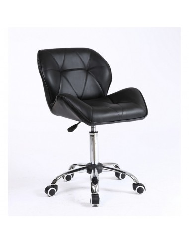 Elegant and stylish black chairs for beauty salons and nail salons Black BFHC111K