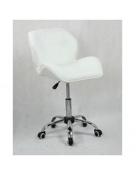 Elegant and stylish white chairs for beauty salons and nail salons White BFHC111K