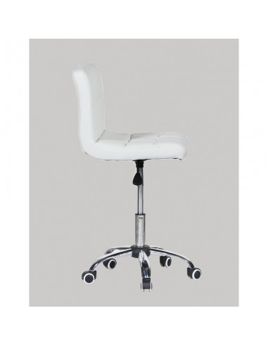 white chairs for hairdressers. white chair for beauty salons Ireland BFHC8052K
