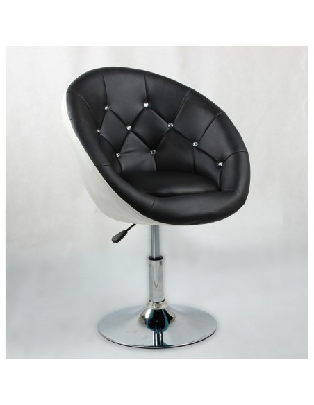 Bellafurniture Black Salon Chair BFHC8516. Black Chair for hairdressers and beauty salon. Stylish beauty salon chairs.