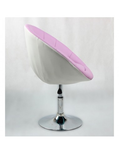 Bellafurniture Black Salon Chair BFHC8516. Black Chair for hairdressers and beauty salon. Stylish beauty salon chairs.