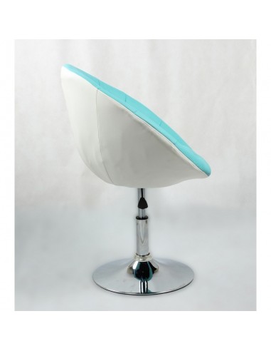 Bellafurniture Black Salon Chair BFHC8516. Black Chair for hairdressers and beauty salon. Stylish beauty salon chairs.