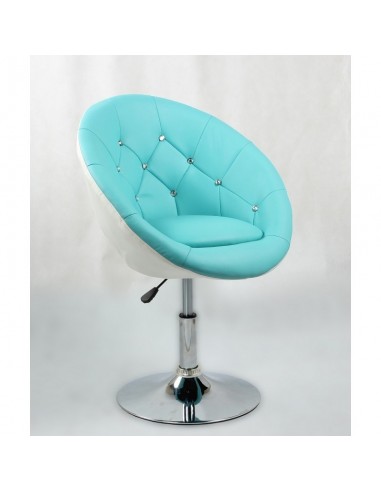 Bellafurniture Black Salon Chair BFHC8516. Black Chair for hairdressers and beauty salon. Stylish beauty salon chairs.
