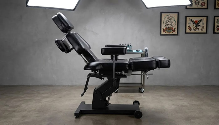 Tattoo beds chairs and trolleys Ireland tattoo studio furniture for sale